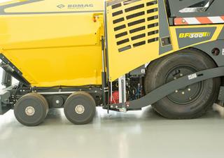 Extendedoras asfálticas  de ruedas Bomag BF 300 P 2 S 340-2