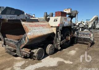 Extendedoras asfálticas sobre orugas Terex CR562S