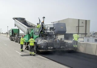 Extendedoras asfálticas sobre orugas Vögele Super 1800-3i SprayJet