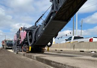 Fresadoras de caminos Wirtgen W 220 Fi