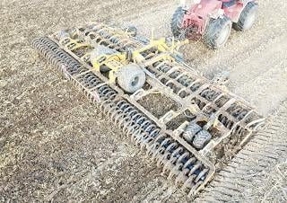 Gradas de disco -gancho Agrisem Disc-O-Mulch R 12.00 