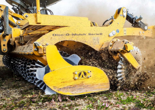 Gradas de disco -gancho Agrisem Disc-O-Mulch R 4.00 