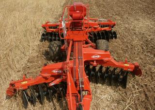 Gradas de disco -gancho Kuhn Discover XM2 32