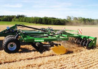 Gradas de disco -gancho Kerner Helix HA 600