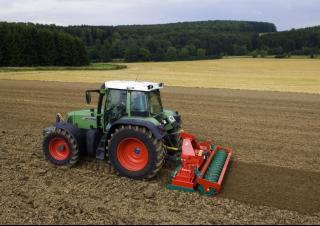 Gradas rotantes Kverneland NG-M 251