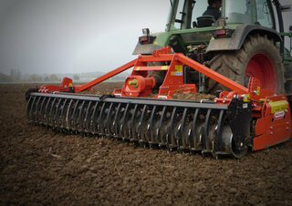 Gradas rotantes Maschio Dominator 3000