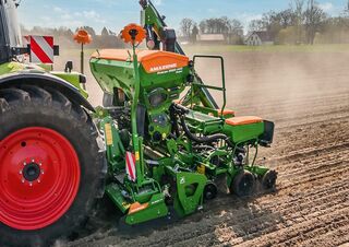 Gradas rotantes Amazone KE 3002-240