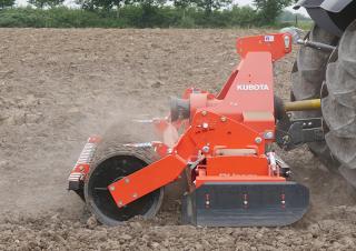 Gradas rotantes Kubota PH2401