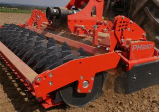 Gradas rotantes Kubota PH3301