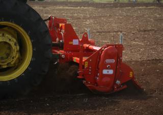 Gradas rotantes Maschio U 230