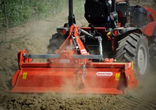 Gradas rotantes Maschio W 165