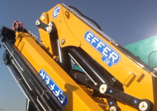 Grúas de carga hidráulicas Effer 250 6S