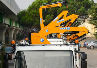 Grúas de carga hidráulicas Effer 65 4S