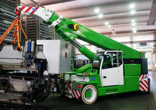 Grúas móviles industriales JMG MC 400