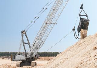 Grúas sobre orugas - Pluma de celosía Liebherr HS 8300.1