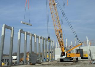 Grúas sobre orugas - Pluma de celosía Liebherr LR 1200.1