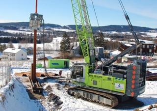 Grúas sobre orugas - Pluma de celosía Liebherr HS 8100
