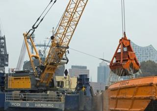 Grúas sobre orugas - Pluma de celosía Liebherr HS 8100