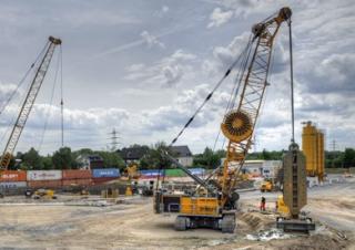 Grúas sobre orugas - Pluma de celosía Liebherr HS 8130