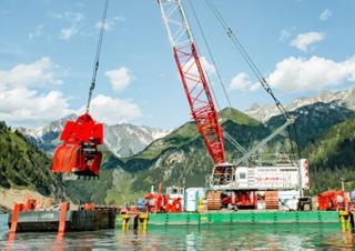 Grúas sobre orugas - Pluma de celosía Liebherr HS 8130