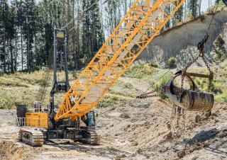 Grúas sobre orugas - Pluma de celosía Liebherr HS 8200