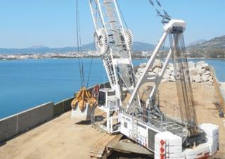 Grúas sobre orugas - Pluma de celosía Liebherr HS 895 HD