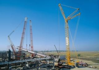 Grúas sobre orugas - Pluma de celosía Liebherr LR 1350/1