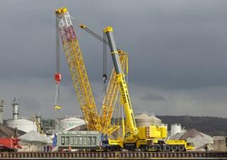 Grúas sobre orugas - Pluma de celosía Liebherr LR 1350/1