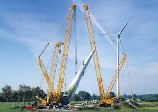 Grúas sobre orugas - Pluma de celosía Liebherr LR 1400/2