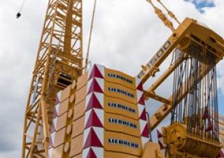 Grúas sobre orugas - Pluma de celosía Liebherr LR 1500