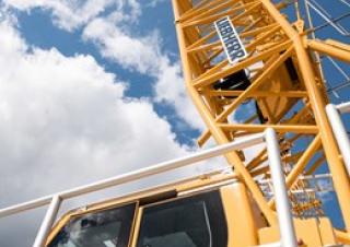 Grúas sobre orugas - Pluma de celosía Liebherr LR 1500