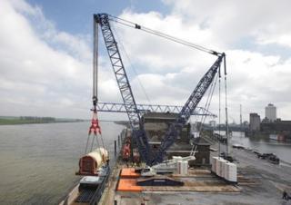 Grúas sobre orugas - Pluma de celosía Liebherr LR 1600/2