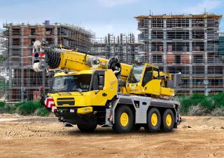 Grúas todo terreno Grove GMK3060L-1