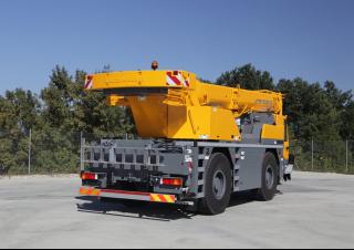 Grúas todo terreno Liebherr LTM 1030-2.1 