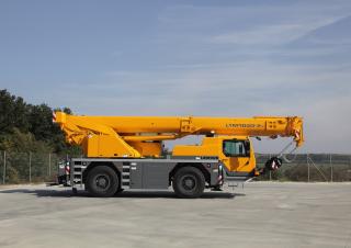 Grúas todo terreno Liebherr LTM 1040-2.1 