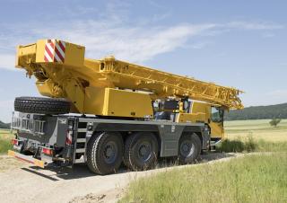 Grúas todo terreno Liebherr LTM 1050-3.1 