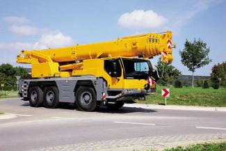 Grúas todo terreno Liebherr LTM 1055-3.2 