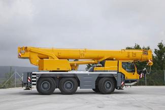 Grúas todo terreno Liebherr LTM 1055-3.2 