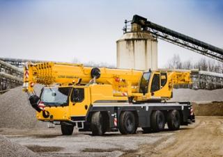 Grúas todo terreno Liebherr LTM 1090-4.2 