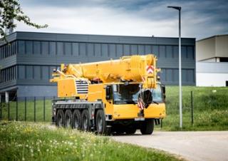 Grúas todo terreno Liebherr LTM 1100-5.2 