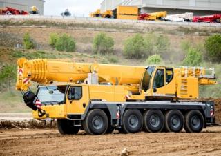 Grúas todo terreno Liebherr LTM 1100-5.2 