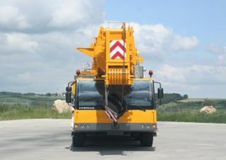 Grúas todo terreno Liebherr LTM 1200-5.1 