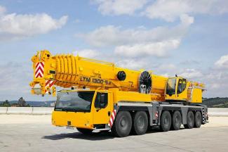 Grúas todo terreno Liebherr LTM 1300-6.2 