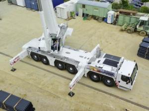 Grúas todo terreno Liebherr LTM 1300-6.2 