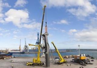 Grúas todo terreno Liebherr LTM 1350-6.1 