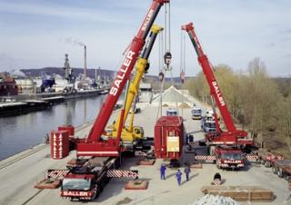 Grúas todo terreno Liebherr LTM 1400-7.1 