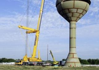 Grúas todo terreno Liebherr LTM 1400-7.1 
