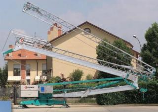 Grúas torre con rotación inferior Cattaneo CM 82 S 4
