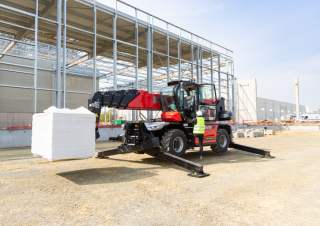 Manipuladoras telescópicas con vehículo superpuesto Manitou MRT-X 3060