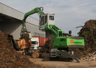 Manipuladores de materiales Sennebogen 821M E 